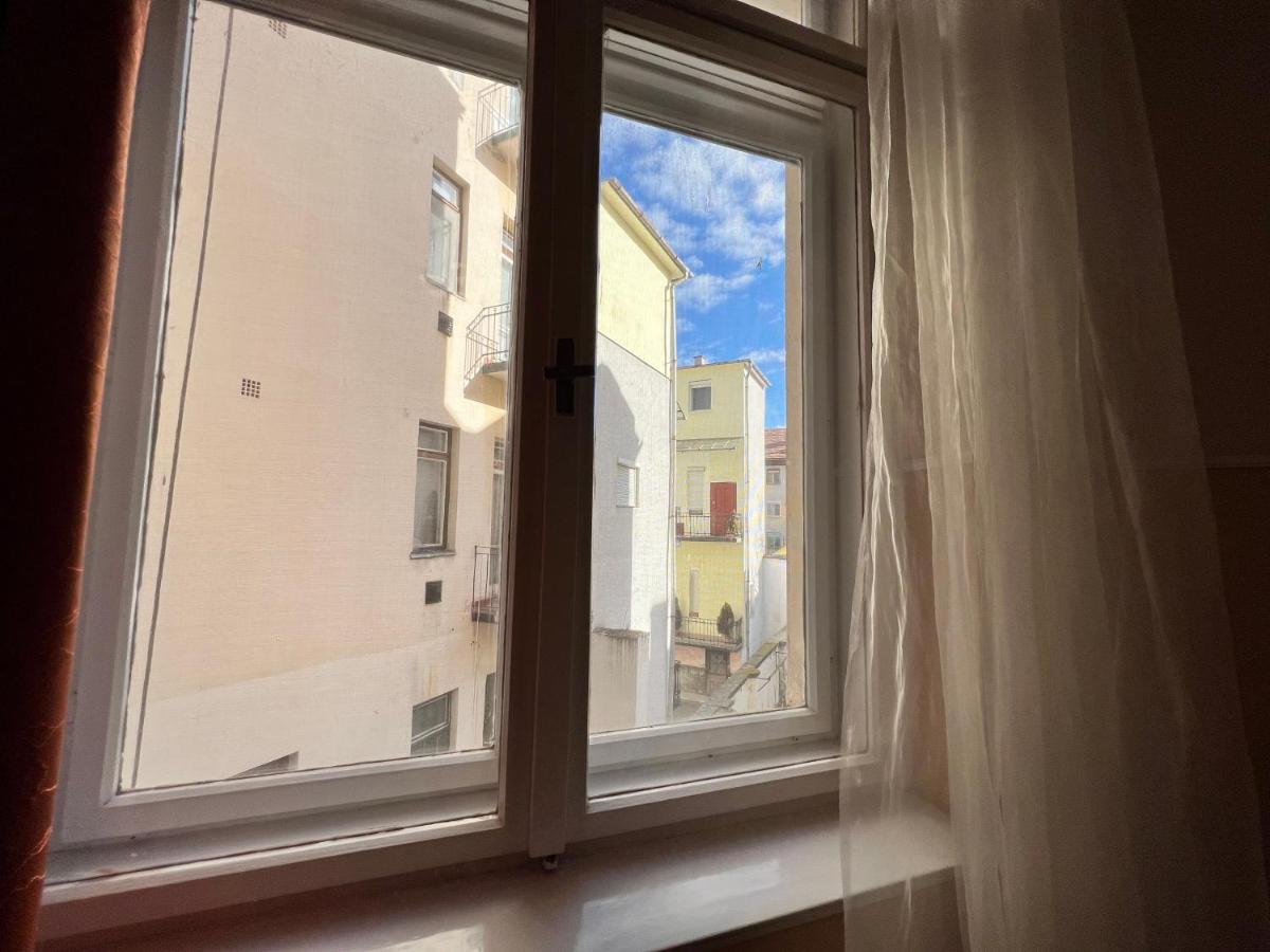 Old Town Apartment Szeged Extérieur photo